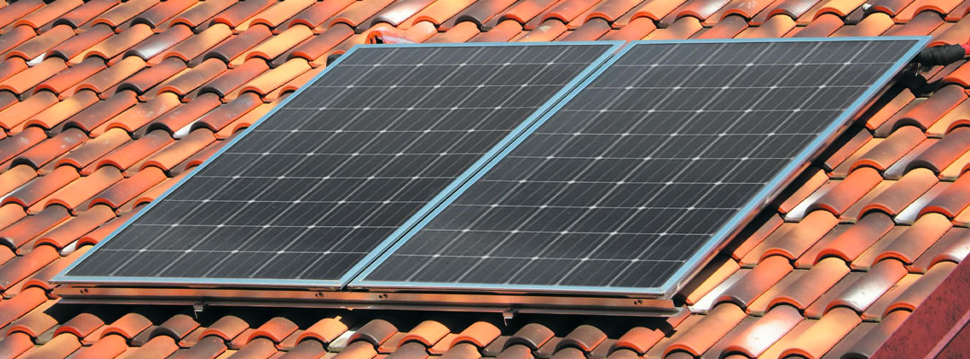 instalación de paneles solares en casa